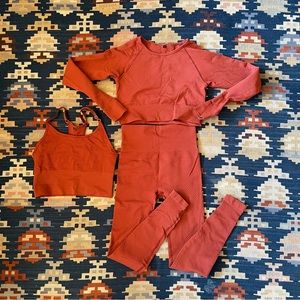 Balance Athletica 3 Piece Set Quartz 2.0 Amber